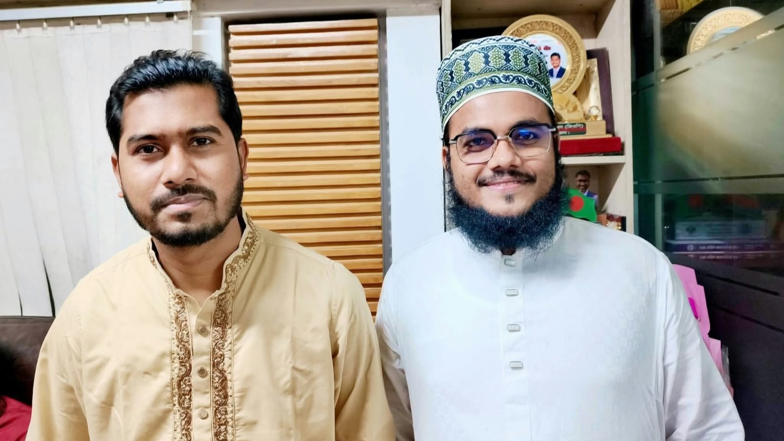 বিদেশ পাঠানোর নামে ৫ লাখ টাকা চাওয়ার অভিযোগ যুব অধিকার পরিষদ নেতার বিরুদ্ধে